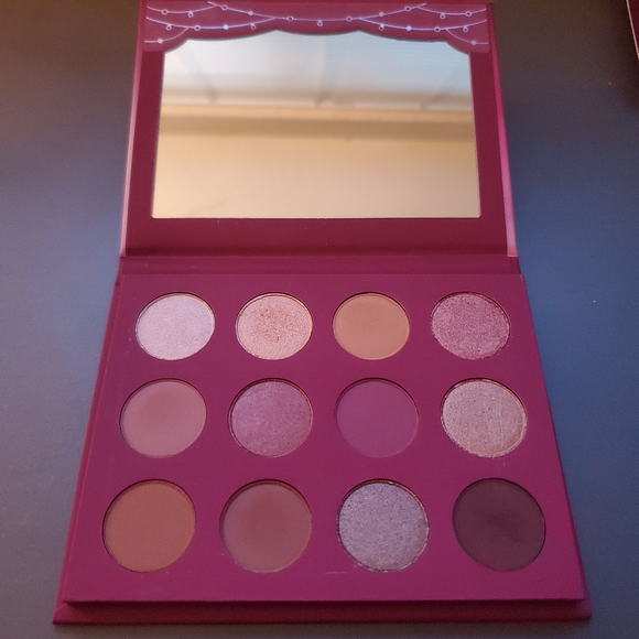 Colourpop Other - Colourpop you had me at hello palette